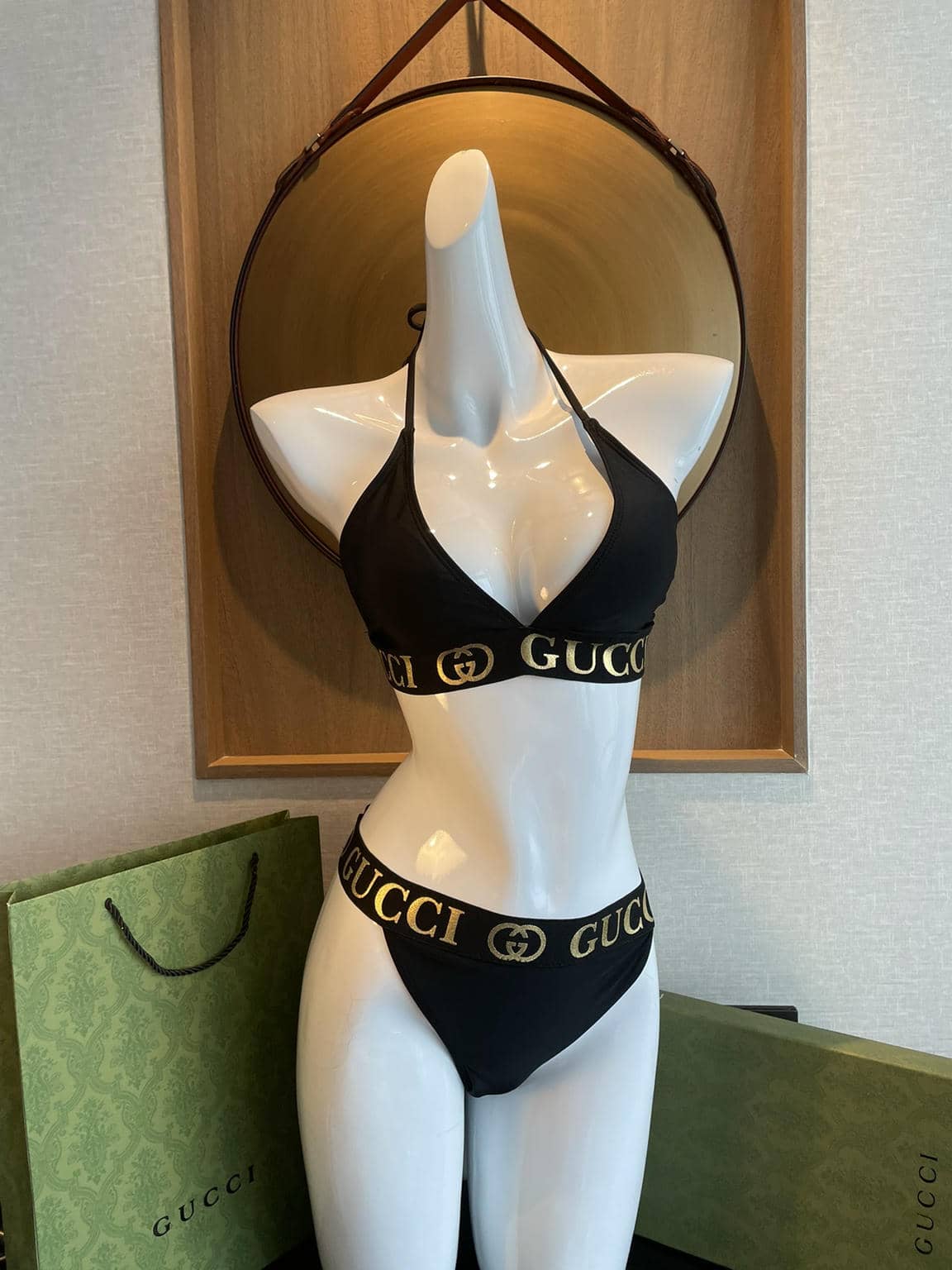 Z0004